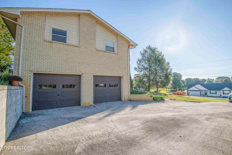 104 Scenic View Dr, Corryton, TN 37721