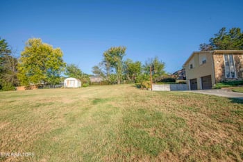 104 Scenic View Dr, Corryton, TN 37721