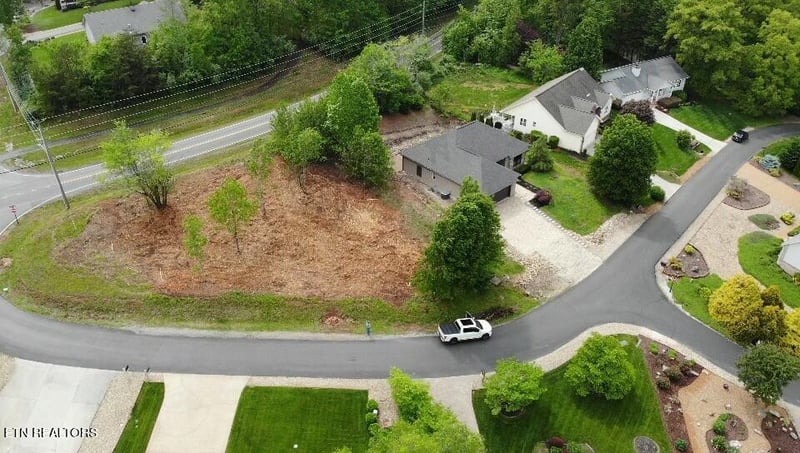 104 Tuhdegwa Way, Loudon, TN 37774