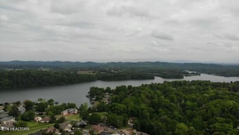 104 Tuhdegwa Way, Loudon, TN 37774