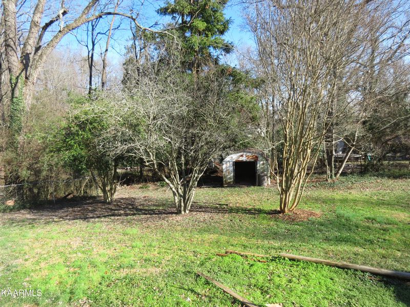104 Underwood Rd, Oak Ridge, TN 37830