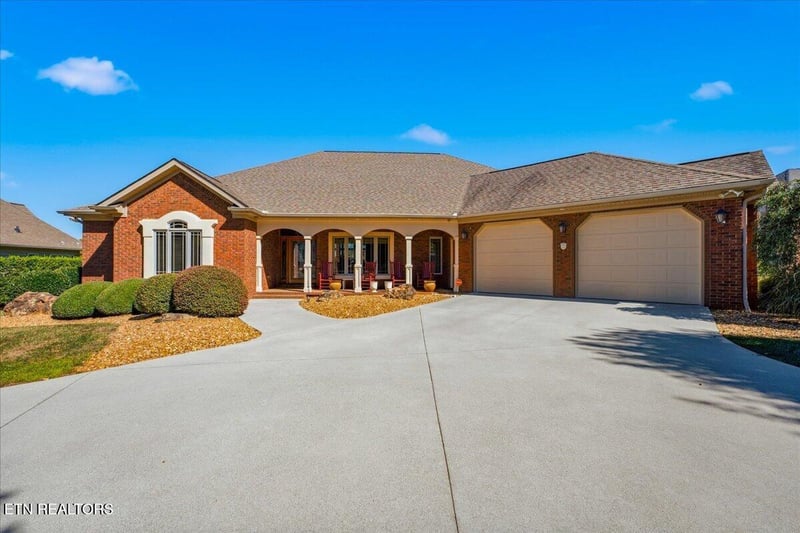 104 Wesa Tr, Vonore, TN 37885
