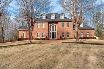 104 Westview Ln, Oak Ridge, TN 37830