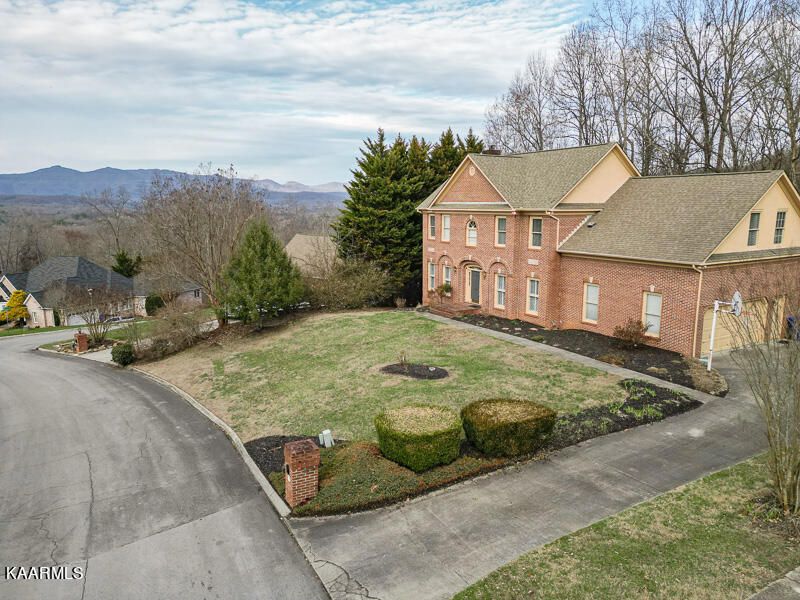 104 William Ln, Oak Ridge, TN 37830