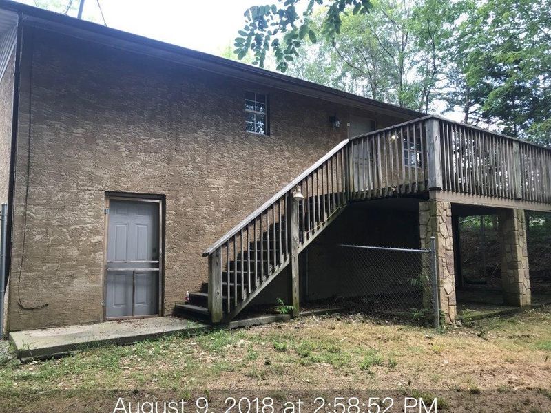 1040 E Madison Dr, Sevierville, TN 37876