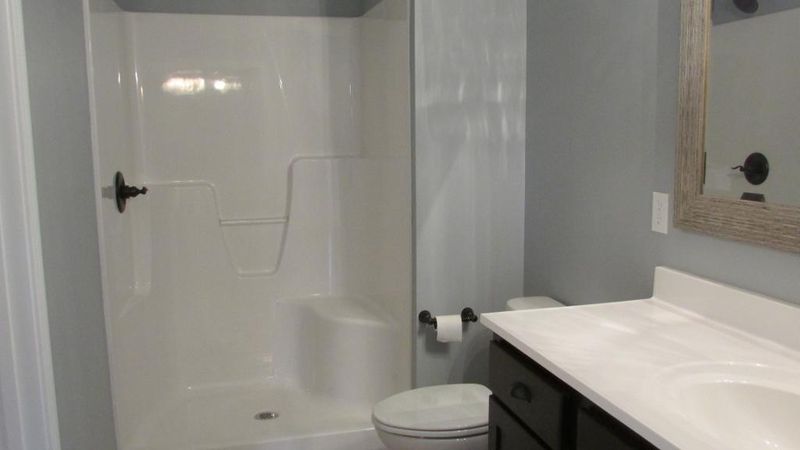 1040 Panorama Dr, Maryville, TN 37801