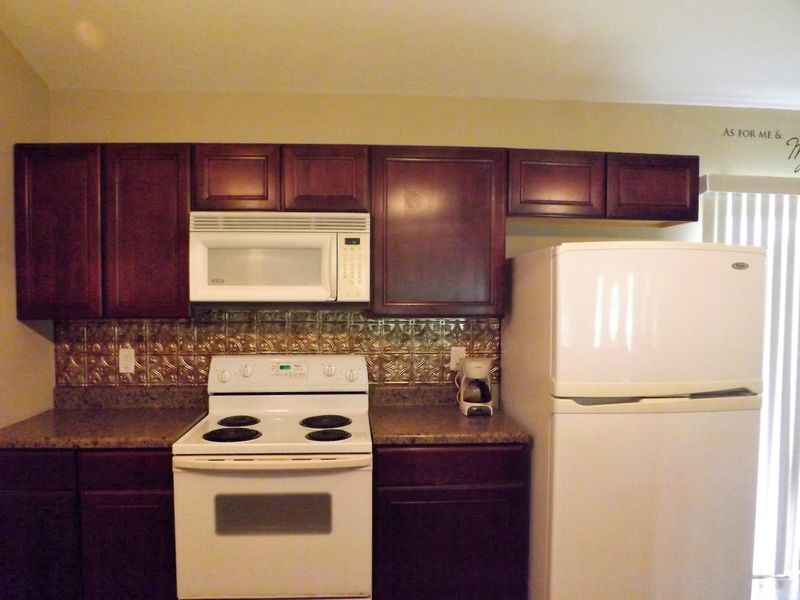 1040 Prentice St, Crossville, TN 38555