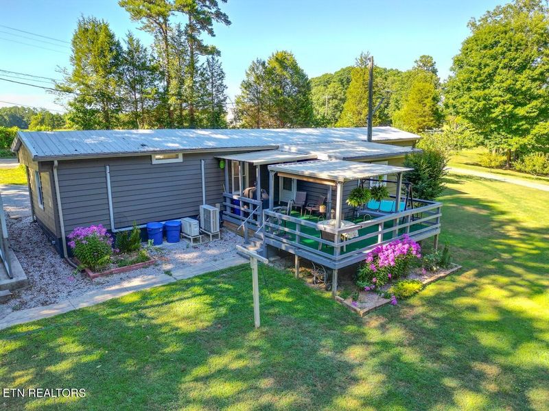 10400 Steekee School Rd, Loudon, TN 37774