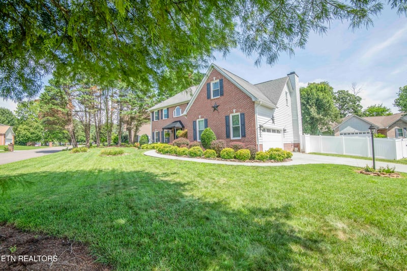 10409 Ginger Ln, Knoxville, TN 37932