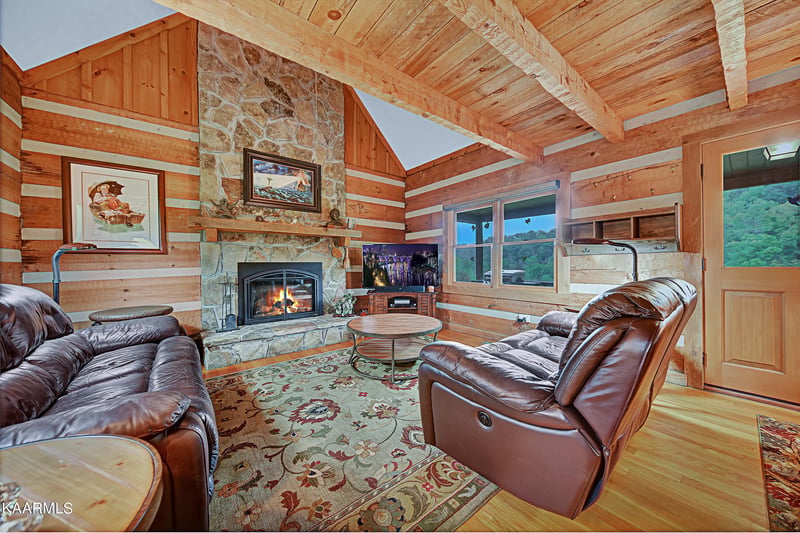 1041 Cedar Springs Valley Rd, Sevierville, TN 37876