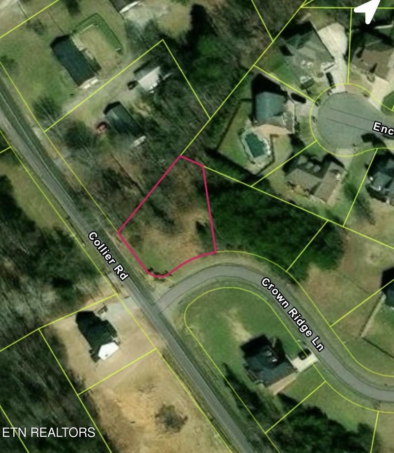 1041 Crown Ridge Ln, Powell, TN 37849