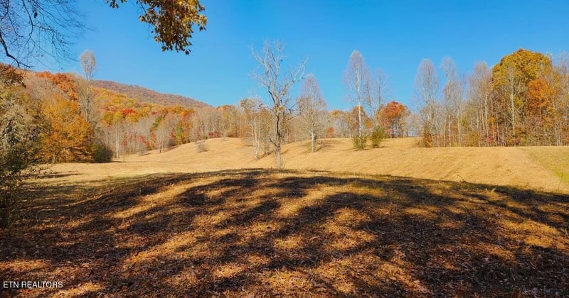 10414 Petros Hwy, Oliver Springs, TN 37840