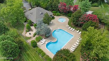 10422 Meadow Ridges Ln, Knoxville, TN 37922