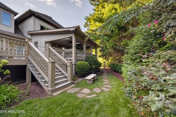 1044 Water Place Way, Knoxville, TN 37922