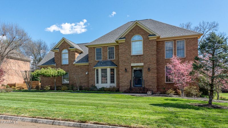 10440 Eagles View Dr, Knoxville, TN 37922