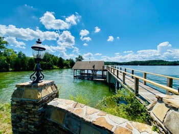 1045 Clayton Dr, Friendsville, TN 37737