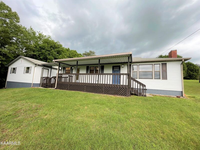 1046 Johnson Rd, Seymour, TN 37865