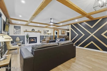 1047 Boardly Hills Blvd, Sevierville, TN 37876