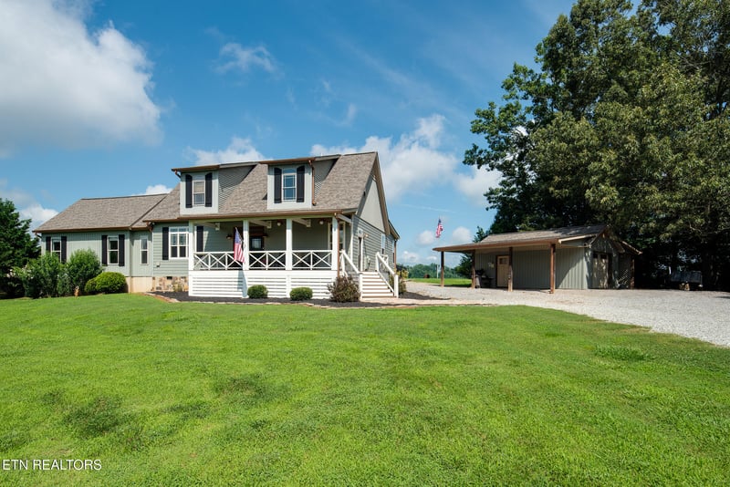 1048 Little Dogwood Rd, Kingston, TN 37763