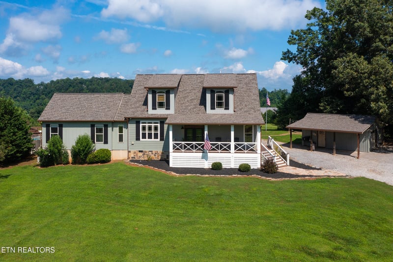1048 Little Dogwood Rd, Kingston, TN 37763