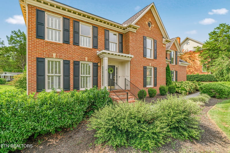 1049 Hayslope Dr, Knoxville, TN 37919