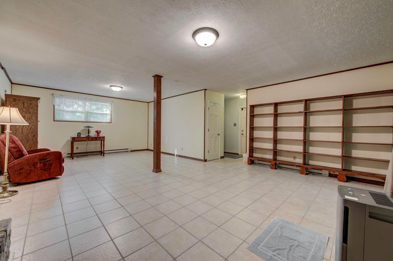 105 Berea Rd, Oak Ridge, TN 37830