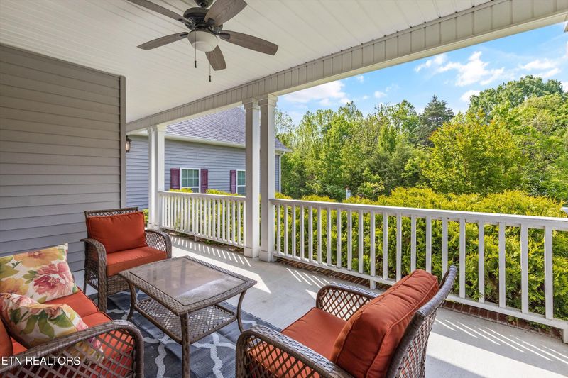 105 Cascade Ln, Oak Ridge, TN 37830