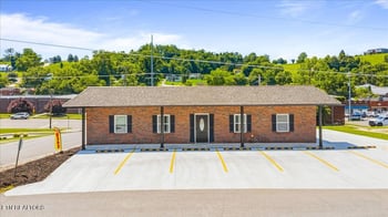 105 Church Al #A, Jacksboro, TN 37757