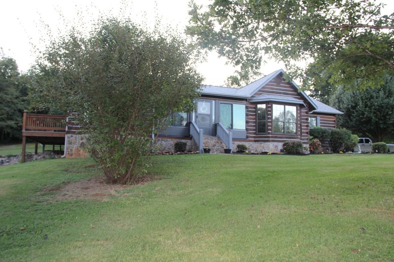 105 Deer Rn, Vonore, TN 37885