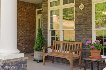 105 Glen Mar Dr, Lenoir City, TN 37772