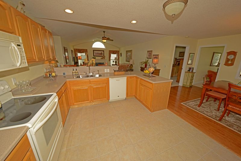 105 Golf Club Crossover, Crossville, TN 38571