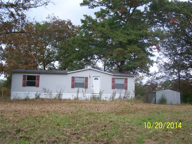 105 Gordon Lowe Rd, Rockwood, TN 37854