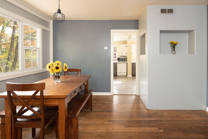 105 Gorgas Ln, Oak Ridge, TN 37830