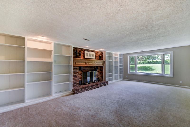 105 Goucher Cir, Oak Ridge, TN 37830