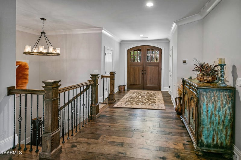 105 Harbor Point Cv, Lenoir City, TN 37772