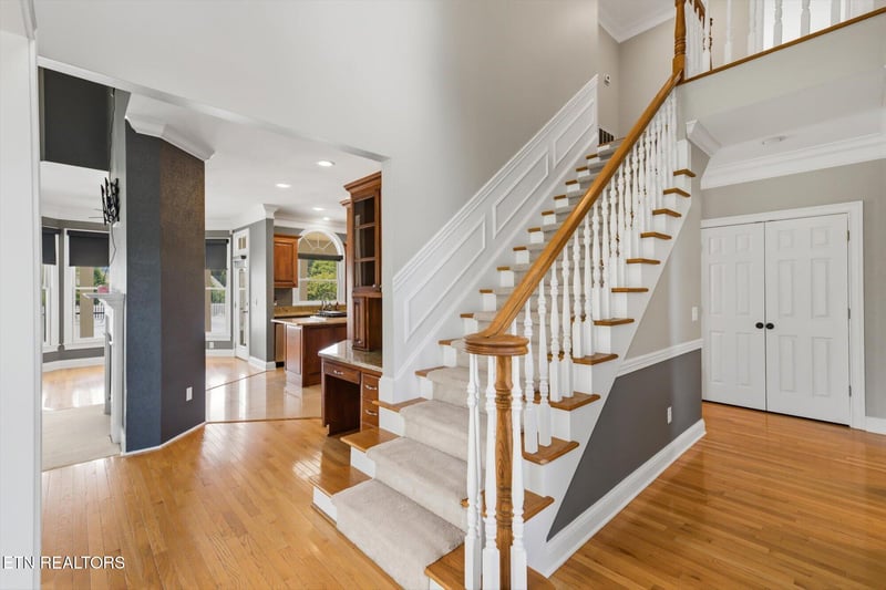 105 Lindsey Dr, Madisonville, TN 37354