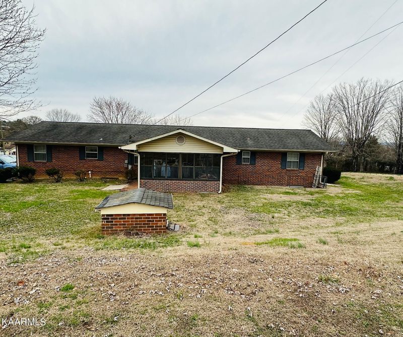 105 Mcclellan Rd, Madisonville, TN 37354