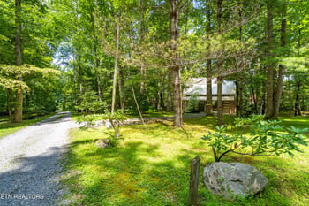 105 Mountain Brook Way, Cosby, TN 37722