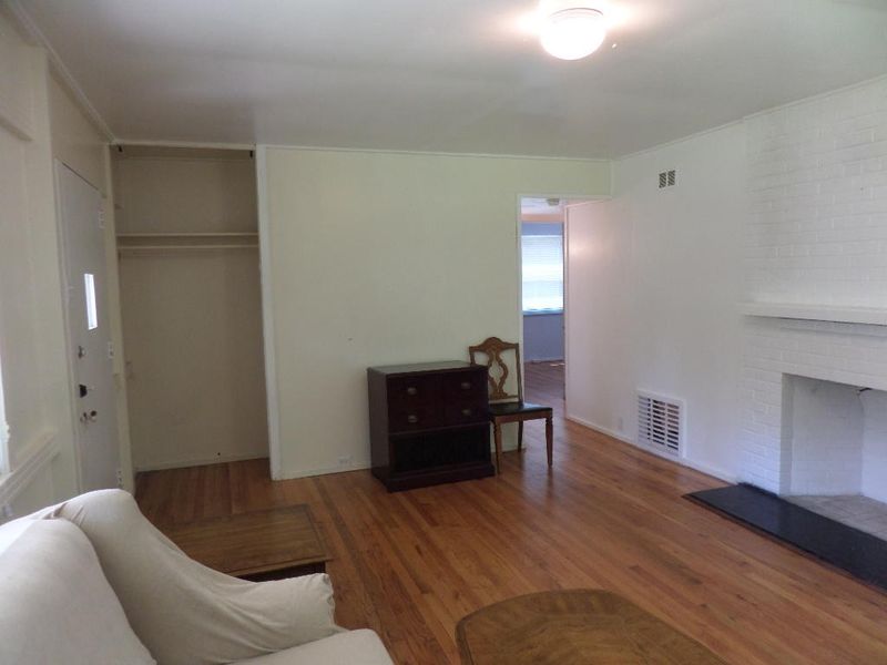 105 Moylan Ln, Oak Ridge, TN 37830