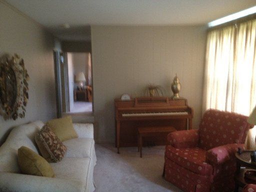 105 Newberry Cir, Oak Ridge, TN 37830