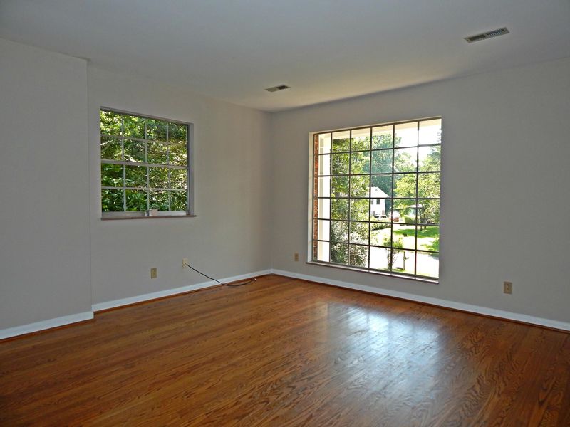 105 Newhaven Rd, Oak Ridge, TN 37830