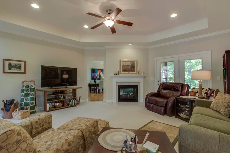 105 Osage Ct, Loudon, TN 37774