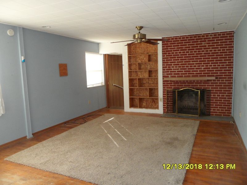 105 Paoli Ln, Oak Ridge, TN 37830
