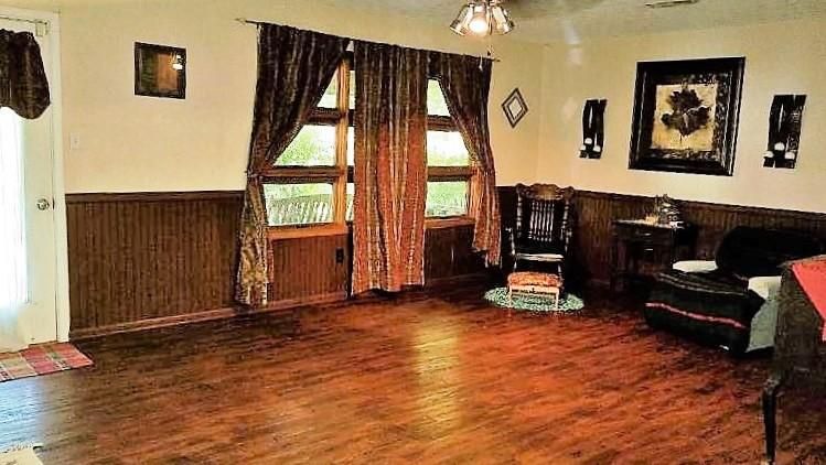 105 Qualls Ln, Oliver Springs, TN 37840