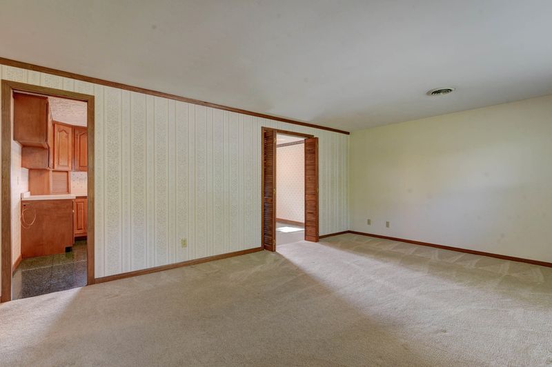 105 Seymour Ln, Oak Ridge, TN 37830