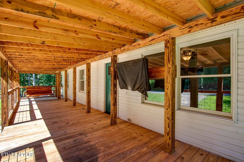105 Shady Ln, Rockwood, TN 37854