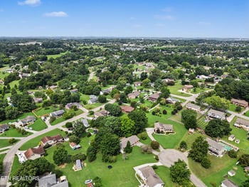 105 Stonecrest Ct, Maryville, TN 37804
