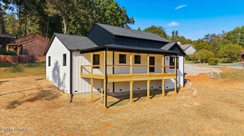 105 Van Stowe Rd, Harriman, TN 37748