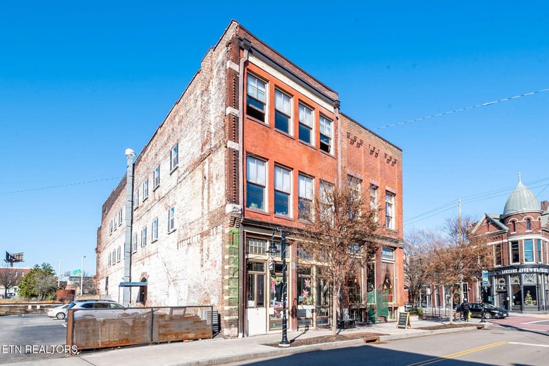 105 W Jackson Ave #1, Knoxville, TN 37902