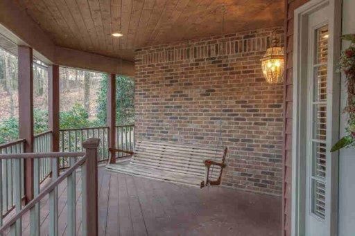 105 Weldon Ln, Oak Ridge, TN 37830